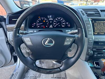 2007 Lexus LS   - Photo 17 - North Hills, CA 91343
