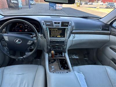 2007 Lexus LS   - Photo 14 - North Hills, CA 91343