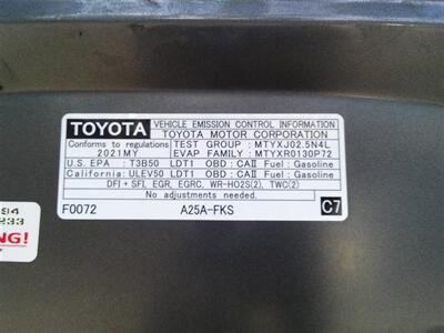 2021 Toyota RAV4 XLE Premium   - Photo 24 - Panorama City, CA 91402