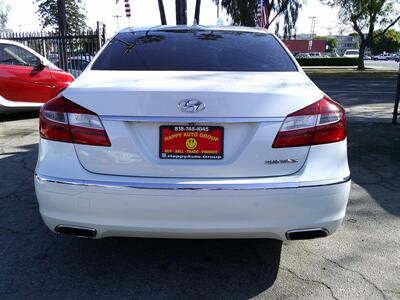 2012 Hyundai Genesis 3.8L V6   - Photo 3 - Panorama City, CA 91402