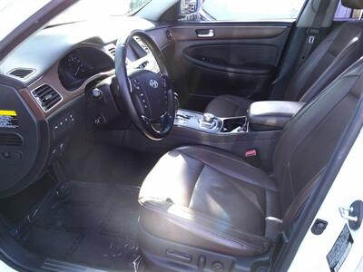 2012 Hyundai Genesis 3.8L V6   - Photo 8 - Panorama City, CA 91402