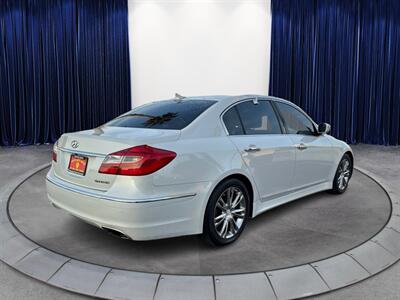 2012 Hyundai Genesis 3.8L V6 - Photo 5 - North Hills, CA 91343
