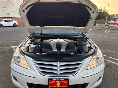 2012 Hyundai Genesis 3.8L V6 - Photo 11 - North Hills, CA 91343