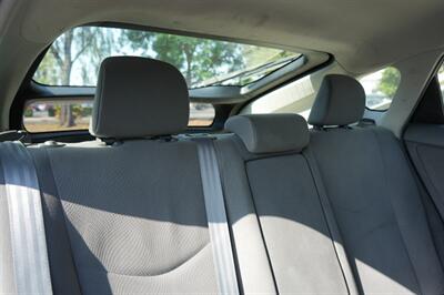 2010 Toyota Prius   - Photo 19 - Panorama City, CA 91402
