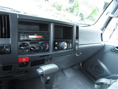 2015 Isuzu NPR Med Duty Box  Med Duty Box - Photo 12 - Panorama City, CA 91402