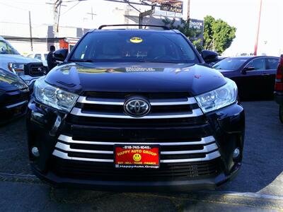 2018 Toyota Highlander XLE - Photo 6 - Panorama City, CA 91402