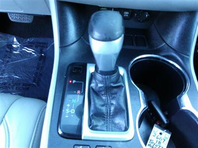 2018 Toyota Highlander XLE - Photo 13 - Panorama City, CA 91402