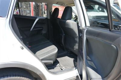 2018 Toyota RAV4 LE   - Photo 23 - Panorama City, CA 91402