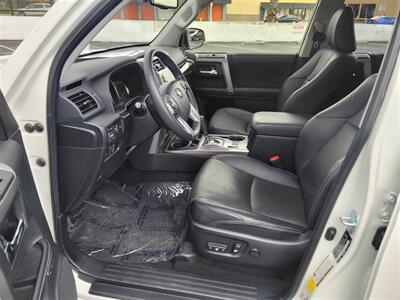 2021 Toyota 4Runner Limited   - Photo 9 - Panorama City, CA 91402