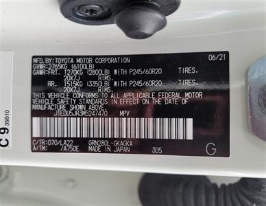 2021 Toyota 4Runner Limited   - Photo 21 - Panorama City, CA 91402