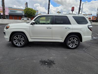 2021 Toyota 4Runner Limited   - Photo 2 - Panorama City, CA 91402