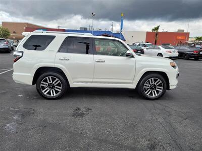 2021 Toyota 4Runner Limited   - Photo 6 - Panorama City, CA 91402