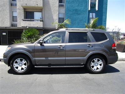 2009 Kia Borrego EX   - Photo 15 - Panorama City, CA 91402