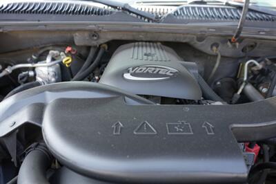 2004 Chevrolet Avalanche 1500   - Photo 39 - Panorama City, CA 91402