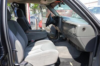 2004 Chevrolet Avalanche 1500   - Photo 21 - Panorama City, CA 91402