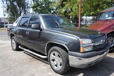 2004 Chevrolet Avalanche 1500   - Photo 12 - Panorama City, CA 91402