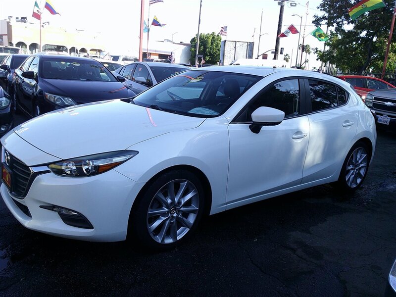 2017 Mazda Mazda3 Touring 2.5 - Photo 1 - Panorama City, CA 91402