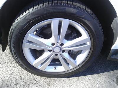 2015 Mercedes-Benz ML 350   - Photo 7 - Panorama City, CA 91402