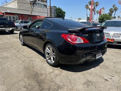 2012 Hyundai Genesis Coupe 3.8 Track - Photo 1 - Panorama City, CA 91402