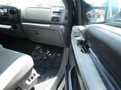 2006 Ford F-350 XL   - Photo 12 - Panorama City, CA 91402