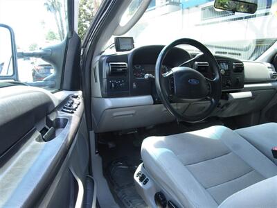 2006 Ford F-350 XL   - Photo 7 - Panorama City, CA 91402