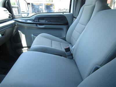 2006 Ford F-350 XL   - Photo 9 - Panorama City, CA 91402