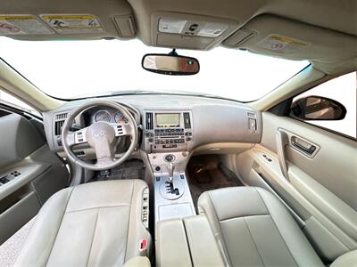 2005 INFINITI FX35   - Photo 23 - North Hills, CA 91343