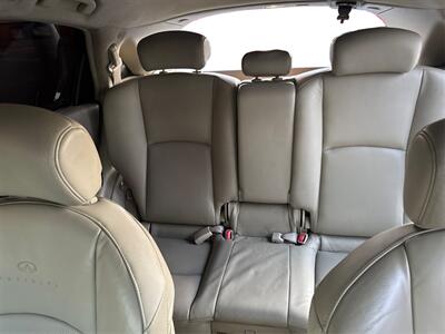 2005 INFINITI FX35   - Photo 15 - North Hills, CA 91343