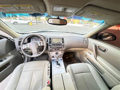 2005 INFINITI FX35   - Photo 22 - North Hills, CA 91343