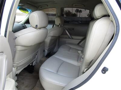 2005 INFINITI FX35   - Photo 12 - Panorama City, CA 91402