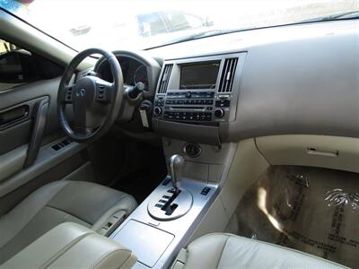 2005 INFINITI FX35   - Photo 15 - Panorama City, CA 91402