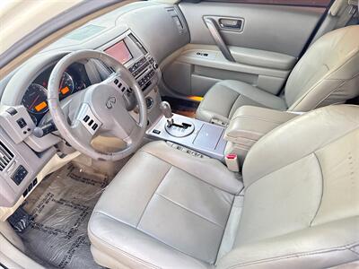 2005 INFINITI FX35   - Photo 9 - North Hills, CA 91343