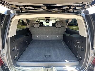 2017 Chevrolet Suburban LT - Photo 16 - Panorama City, CA 91402