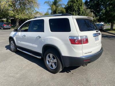 2011 GMC Acadia SLE   - Photo 3 - Panorama City, CA 91402