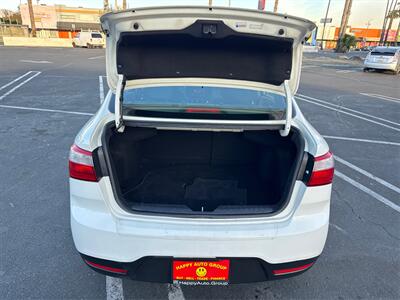2012 Kia Rio LX   - Photo 13 - North Hills, CA 91343
