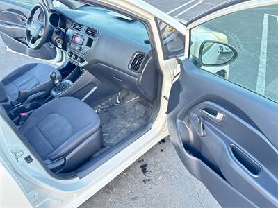 2012 Kia Rio LX   - Photo 21 - North Hills, CA 91343
