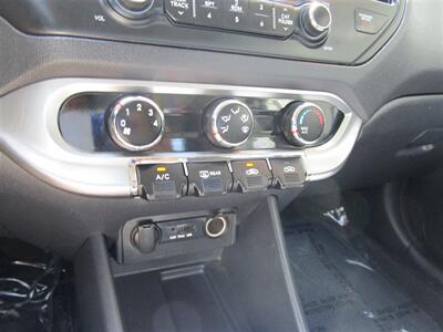 2012 Kia Rio LX   - Photo 14 - Panorama City, CA 91402