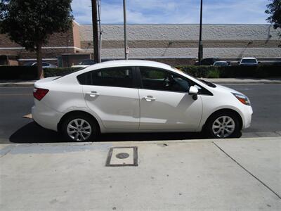 2012 Kia Rio LX   - Photo 6 - Panorama City, CA 91402