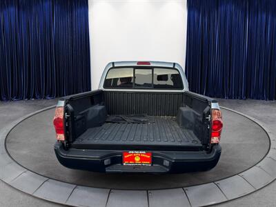 2006 Toyota Tacoma - Photo 6 - North Hills, CA 91343