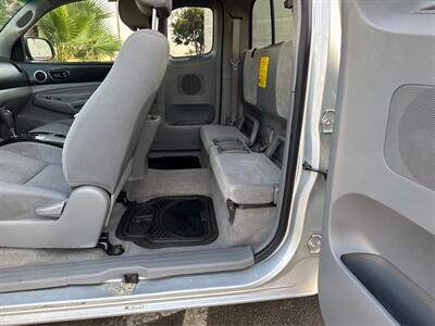 2006 Toyota Tacoma   - Photo 10 - North Hills, CA 91343
