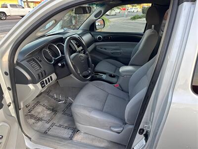 2006 Toyota Tacoma - Photo 9 - North Hills, CA 91343