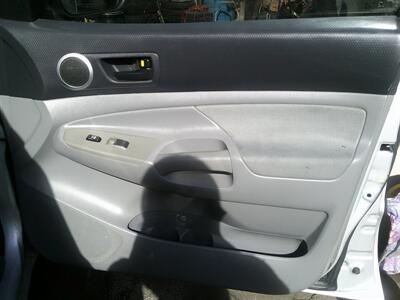 2006 Toyota Tacoma   - Photo 11 - Panorama City, CA 91402