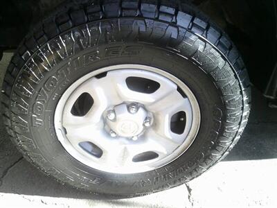 2006 Toyota Tacoma - Photo 19 - North Hills, CA 91343