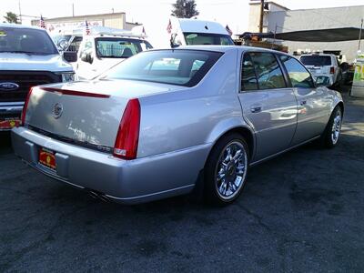 2007 Cadillac DTS Luxury II   - Photo 4 - Panorama City, CA 91402