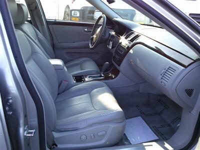 2007 Cadillac DTS Luxury II   - Photo 13 - Panorama City, CA 91402