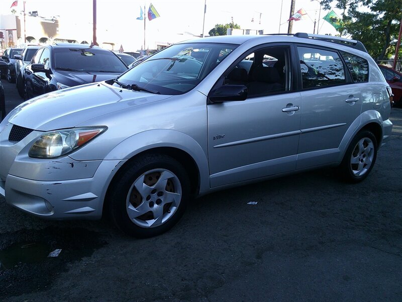 Silver 2003 Pontiac Vibe Base Hatchback Front-Wheel Drive Automatic
