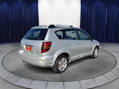2003 Pontiac Vibe   - Photo 5 - North Hills, CA 91343