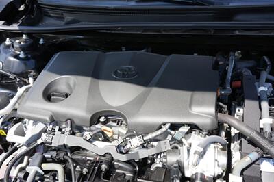 2021 Toyota Camry Hybrid LE   - Photo 36 - Panorama City, CA 91402