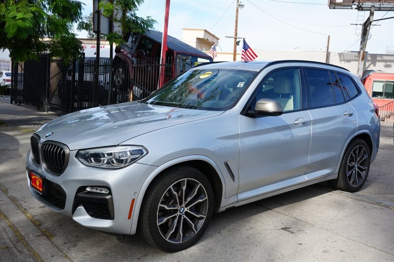 2019 BMW X3 40i's photo