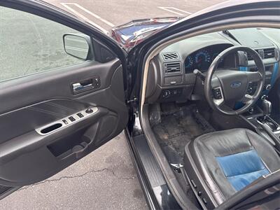 2011 Ford Fusion Sport   - Photo 20 - North Hills, CA 91343